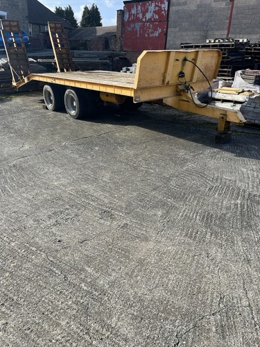 Low loader trailer - loader,