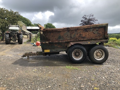 Ton dump trailer - 14,